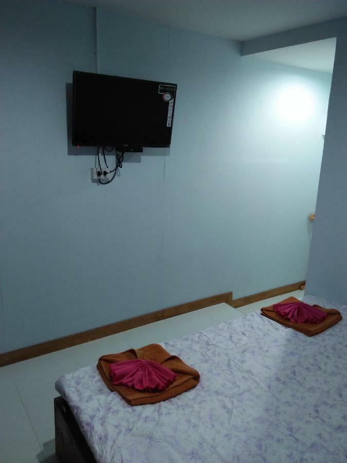 Wattana Home 通帕蓬 外观 照片